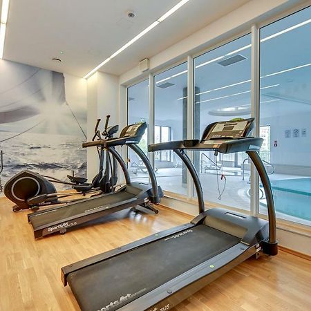 Apartments Waterlane Island Pool & Gym Spa 그단스크 외부 사진