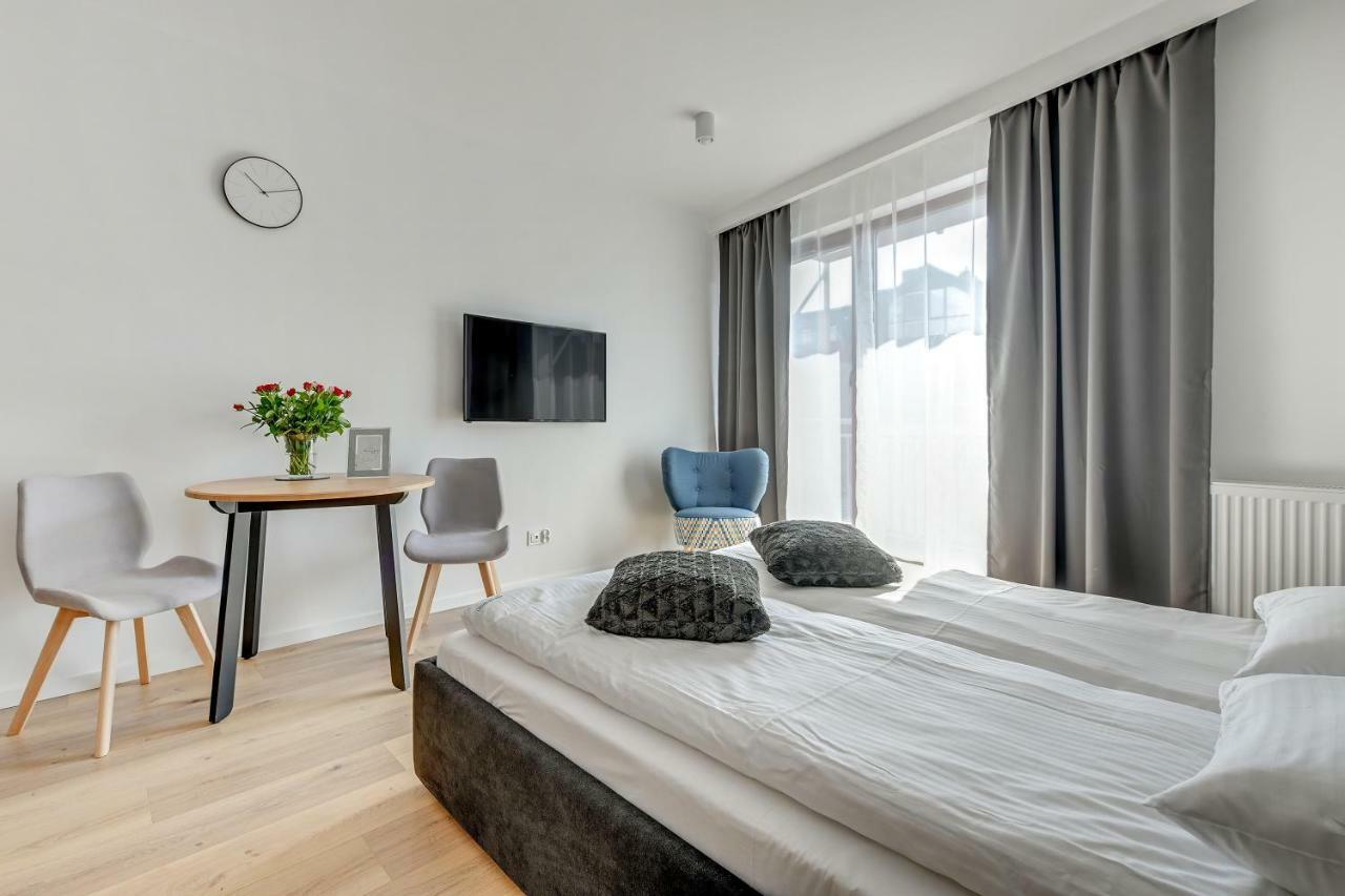 Apartments Waterlane Island Pool & Gym Spa 그단스크 외부 사진