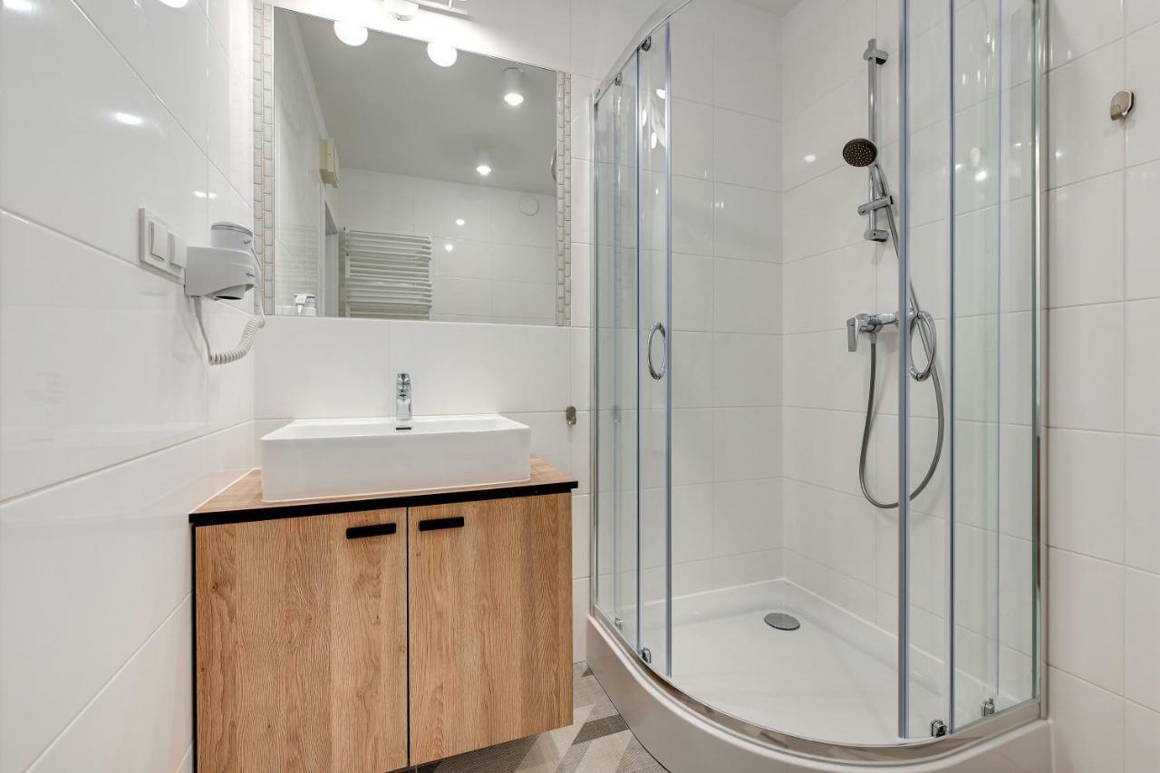 Apartments Waterlane Island Pool & Gym Spa 그단스크 외부 사진