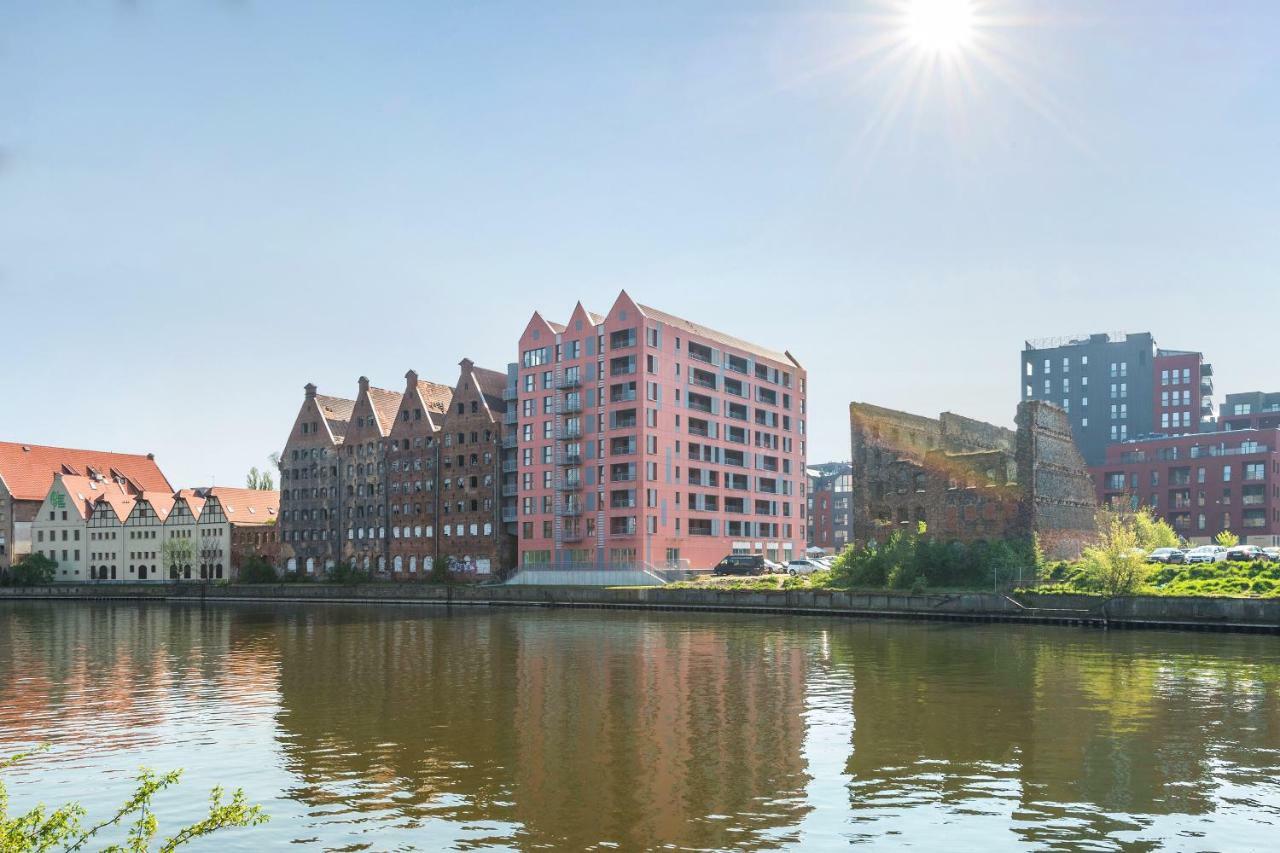 Apartments Waterlane Island Pool & Gym Spa 그단스크 외부 사진