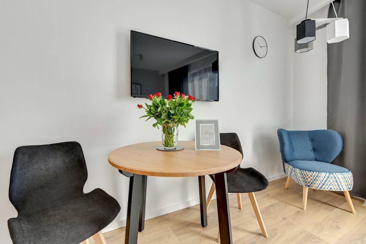 Apartments Waterlane Island Pool & Gym Spa 그단스크 외부 사진